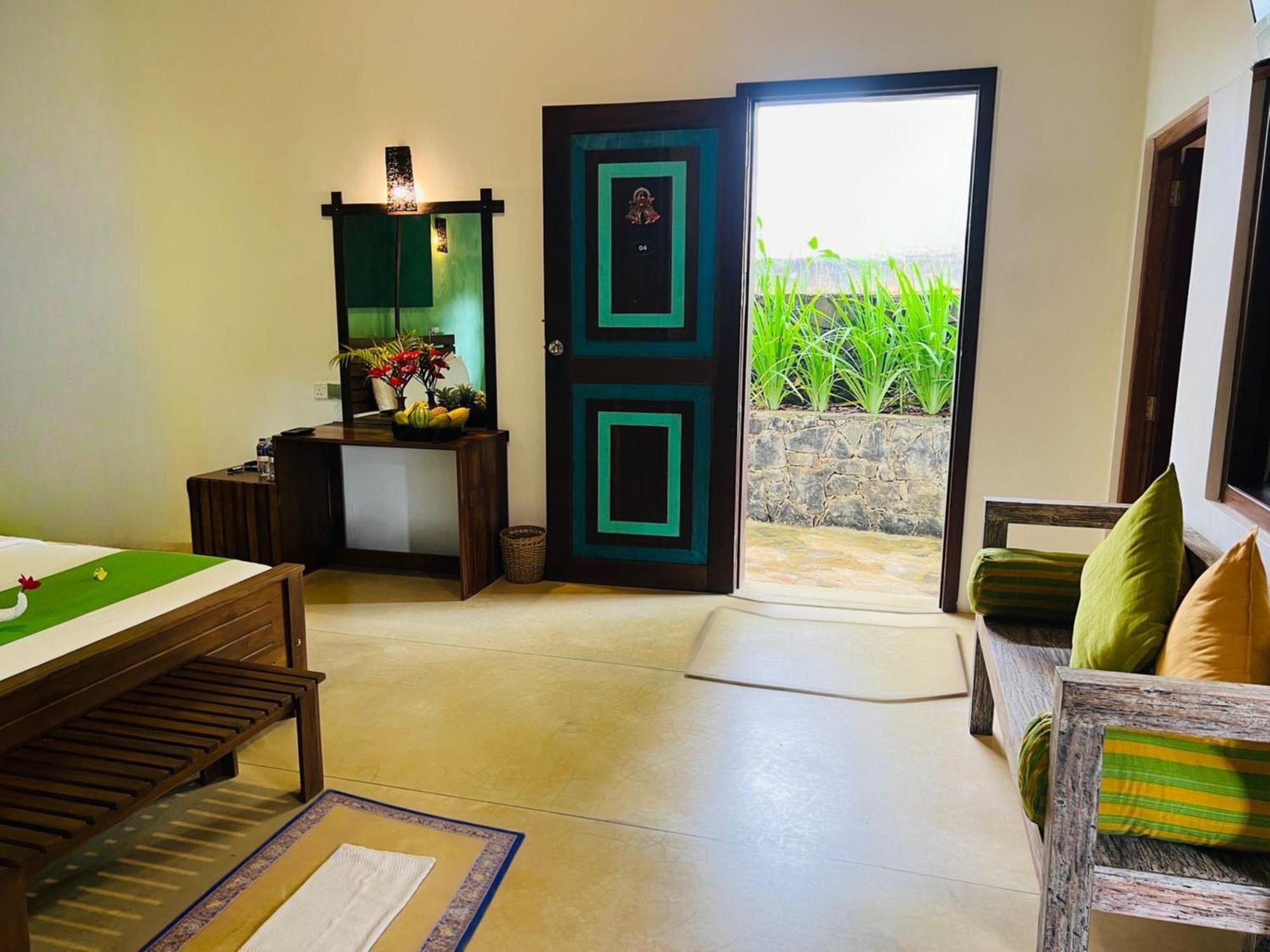 Garcinia Leaf Hotel Hikkaduwa Exterior photo